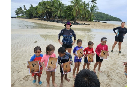 Moussaillons, Sauveurs, Pirates ! Écoutez bien !”
